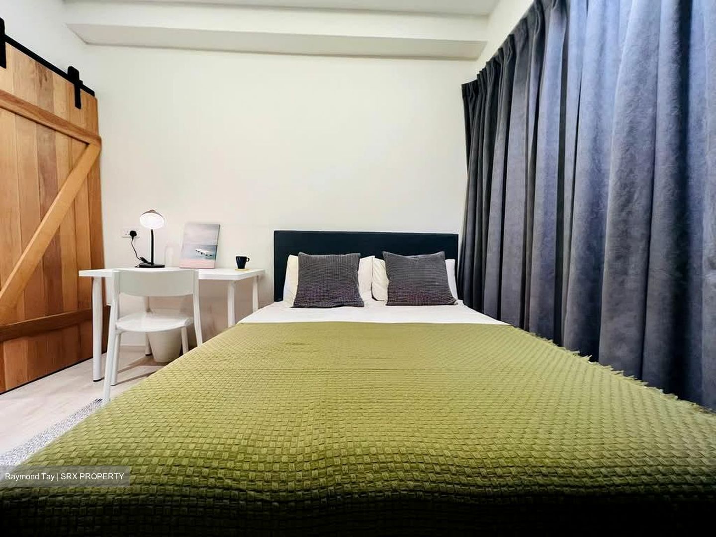 International Plaza (D2), Apartment #567974681